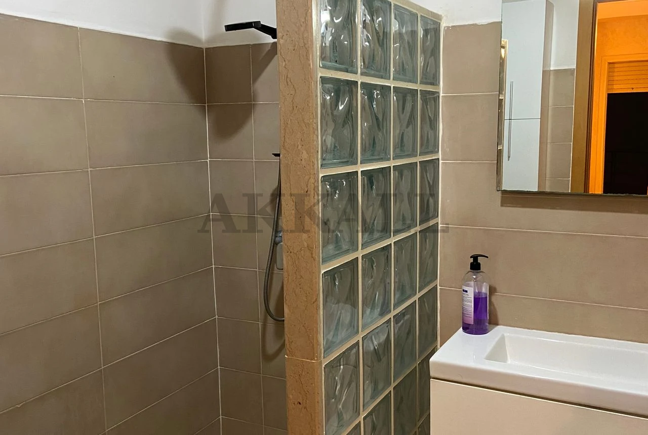 Appartement de 127 m² à vendre - photo 10